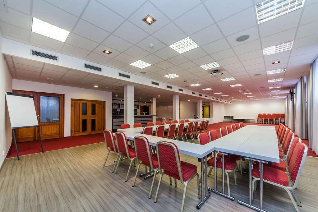 Hotel Horal Rožnov pod Radhoštěm Facilități foto