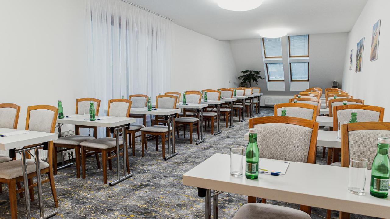 Hotel Horal Rožnov pod Radhoštěm Exterior foto